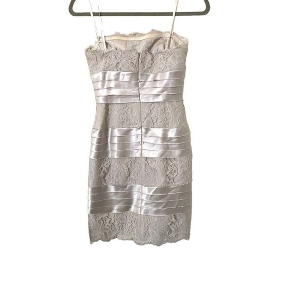 BCBGMAXAZRIA Lace Floral Strapless Mini Dress Sz 2‎ - Picture 2 of 4
